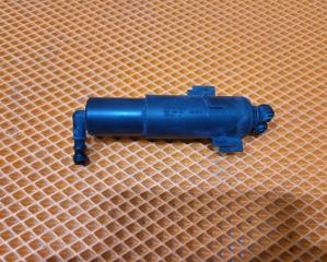 Запчасть форсунка омывателя фар левая Audi A4 IV 2009