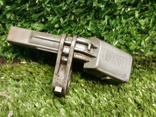 Запчасть датчик abs задний левый Audi Q3 2014