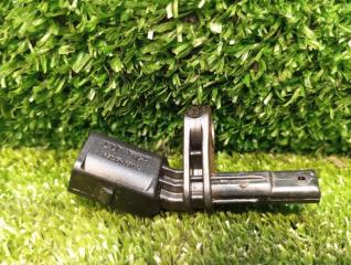 Запчасть датчик абс передний правый Audi Q3 2012