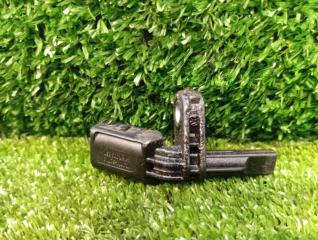 Запчасть датчик абс передний правый Audi Q3 2014