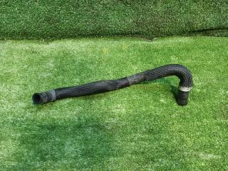 Фото запчасти патрубок охлаждения Infiniti Q50 2014 Б/У запчасть Запчасть патрубок охлаждения Infiniti Q50 2014