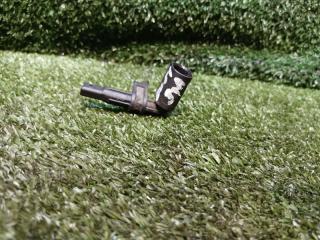 Запчасть датчик абс задний правый VOLKSWAGEN Touareg 2011