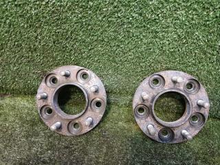 Фото запчасти проставка колеса задняя Infiniti FX 35 2010 Б/У запчасть Запчасть проставка колеса задняя Infiniti FX 35 2010