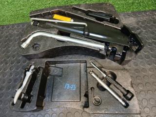 Набор инструментов VOLKSWAGEN Touareg 2011