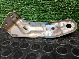 Фото запчасти кронштейн Infiniti Q50 2014 Б/У запчасть Запчасть кронштейн Infiniti Q50 2014