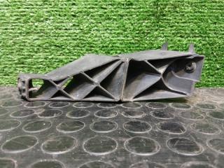 Кронштейн бампера задний правый VOLKSWAGEN Touareg 2011