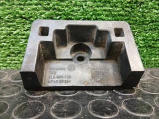 Опора домкрата VOLKSWAGEN Touareg 2011