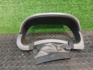 Запчасть консоль панели приборов Mitsubishi Pajero 2002