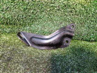 Кронштейн Mitsubishi Pajero 2002