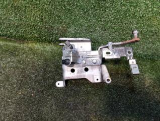 Кронштейн Infiniti Q50 2014