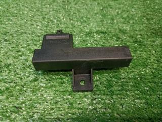 Запчасть антенна Audi A6 C6 2011