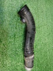 Запчасть патрубок Audi Q3 2013