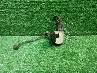 Датчик положения кузова передний левый Audi A6 C6 2009