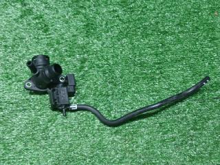 Запчасть фланец системы охлаждения Audi Q5 I 2010