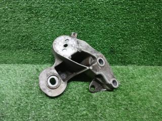 Кронштейн двигателя правый Audi A6 C6 2005 Б/У Кронштейн двигателя правый Audi A6 C6 2005