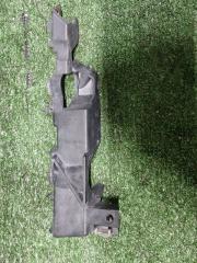 Запчасть кронштейн передний правый Audi A6 C7 2012