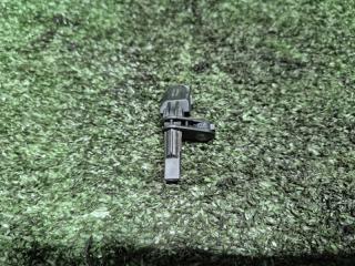 Запчасть датчик абс задний левый Audi Q3 2014