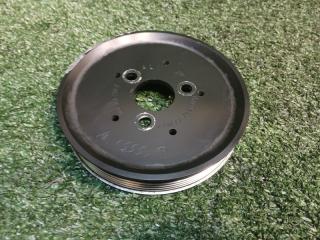 Запчасть шкив помпы Audi Q7 2011