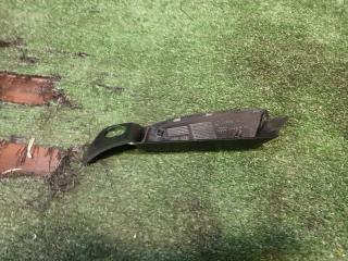 Кронштейн правый Audi A8 4H 2012