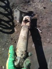 Амортизатор задний Chrysler Grand Voyager V (2008-2015) 2009 Б/У Амортизатор задний Chrysler Grand Voyager V (2008-2015) 2009