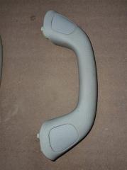 Запчасть ручка внутренняя потолочная Lexus LX 570 (2007-2022) 2007