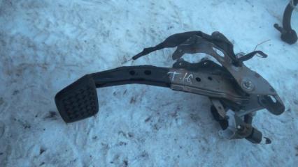 Педаль тормоза Toyota Prius XW30 (2009-2015) 2013
