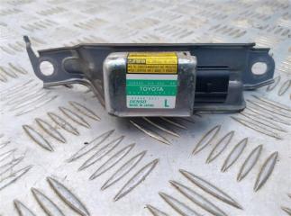 Датчик удара Toyota Land Cruiser (100) 1998-2007 2005 Б/У Датчик удара Toyota Land Cruiser (100) 1998-2007 2005
