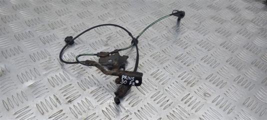 Датчик ABS передний правый Toyota Prius XW30 (2009-2015) 2010