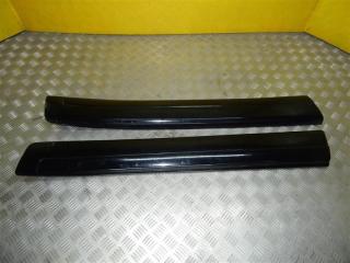 Молдинг двери передней левой Toyota Land Cruiser 200 (2008-2021) 2010