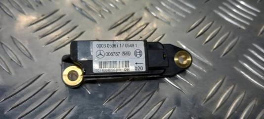 Датчик удара Chrysler Crossfire 2003-2007 2005 Б/У Датчик удара Chrysler Crossfire 2003-2007 2005