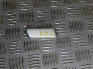Крышка омывателя фар Toyota Hilux (2005-2015) 2011 Б/У Крышка омывателя фар Toyota Hilux (2005-2015) 2011