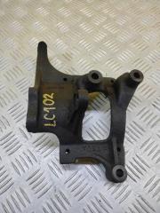 Запчасть кронштейн Toyota Land Cruiser (100) 1998-2007 2000