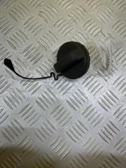 Запчасть пробка топливного бака Toyota Hilux (2005-2015) 2012