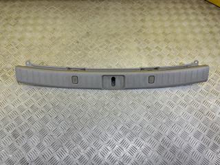 Запчасть накладка на замок багажника Lexus RX 330 (U3) II (2003-2006) 2004