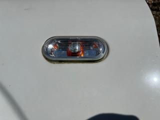 Повторитель передний левый Volkswagen Amarok (2010-2016) 2014 Б/У Повторитель передний левый Volkswagen Amarok (2010-2016) 2014