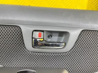 Ручка двери внутренняя задняя левая Toyota Hilux (2005-2015) 2011