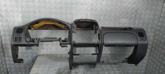 Панель передняя салона (торпедо) Nissan Navara (D22) 1998-2007 2004
