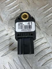 Датчик удара Toyota Sequoia II 2008 - 2022 2013 Б/У Датчик удара Toyota Sequoia II 2008 - 2022 2013