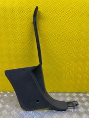 Обшивка стойки передней правой Chrysler Pacifica I (2003-2008) 2004