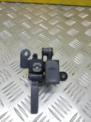 Ручка открывания багажника Toyota Land Cruiser (100) 1998-2007 2000