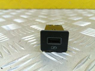 Запчасть разъем aux / usb Geely Atlas I (2016-2023) 2019
