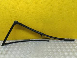 Уплотнитель стекла двери (бархотка) Nissan Navara (D40) 2004-2015 2012