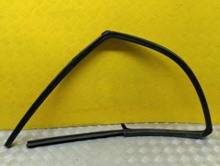 Уплотнитель стекла двери (бархотка) Nissan Navara (D40) 2004-2015 2007