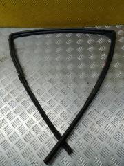 Уплотнитель стекла двери (бархотка) Fiat Fullback 2015 - 2020 2017