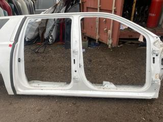 Фото запчасти порог правый Cadillac Escalade (2014-2021) 2016 Б/У запчасть Запчасть порог правый Cadillac Escalade (2014-2021) 2016