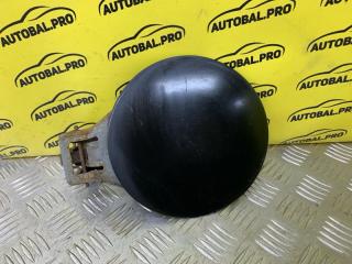 Фото запчасти лючок топливного бака Cadillac Escalade (2006-2014) 2008 Б/У запчасть Запчасть лючок топливного бака Cadillac Escalade (2006-2014) 2008