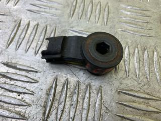 Запчасть датчик детонации Toyota Land Cruiser Prado 150 (2009-2023) 2012