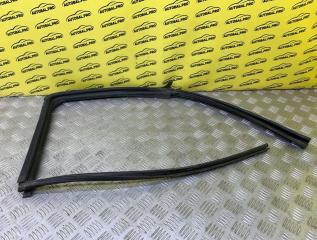 Уплотнитель стекла двери (бархотка) Nissan Navara (D40) 2004-2015 2012