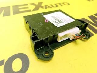 Запчасть блок климат-контроля Toyota Prius