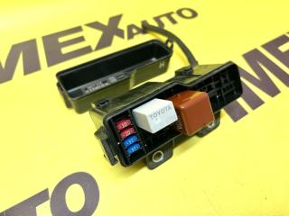 Запчасть предохранители диффузора Toyota Avensis